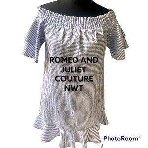 NWT OFF SHOULDER TOP⭐️⭐️
